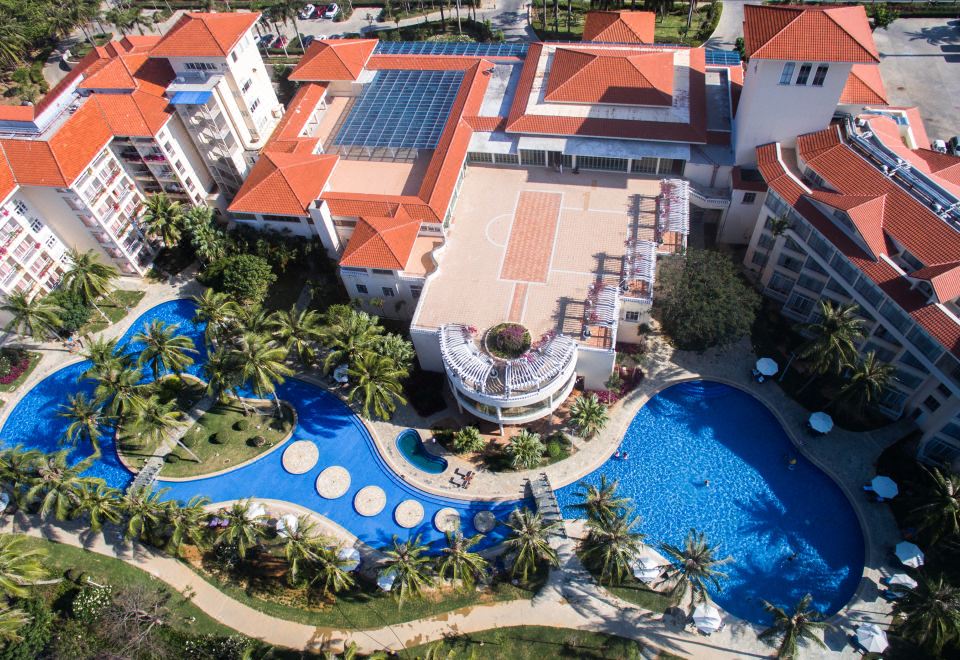 金棕榈度假酒店 封面图