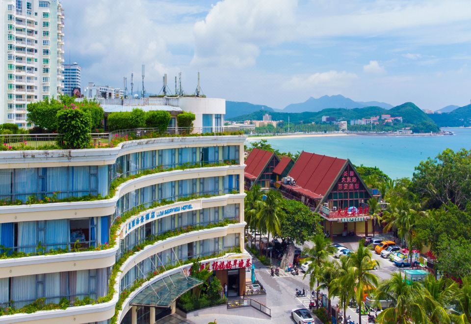 荷泰海景酒店 封面图