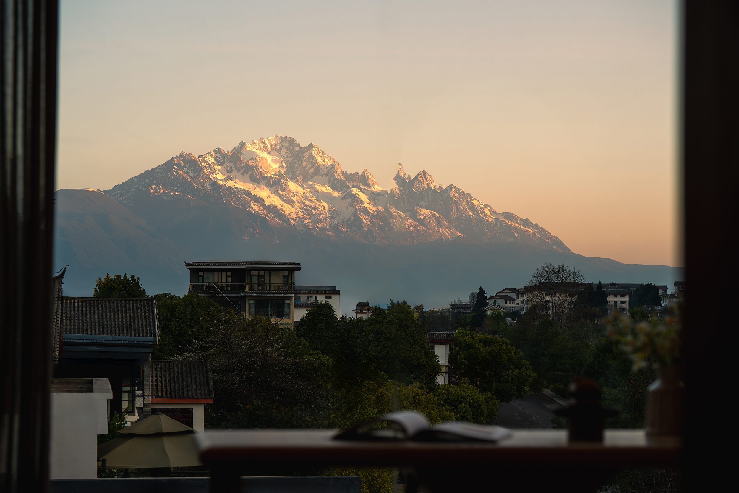 丽江古城·藏元雪山揽景酒店(大水车店)图片1