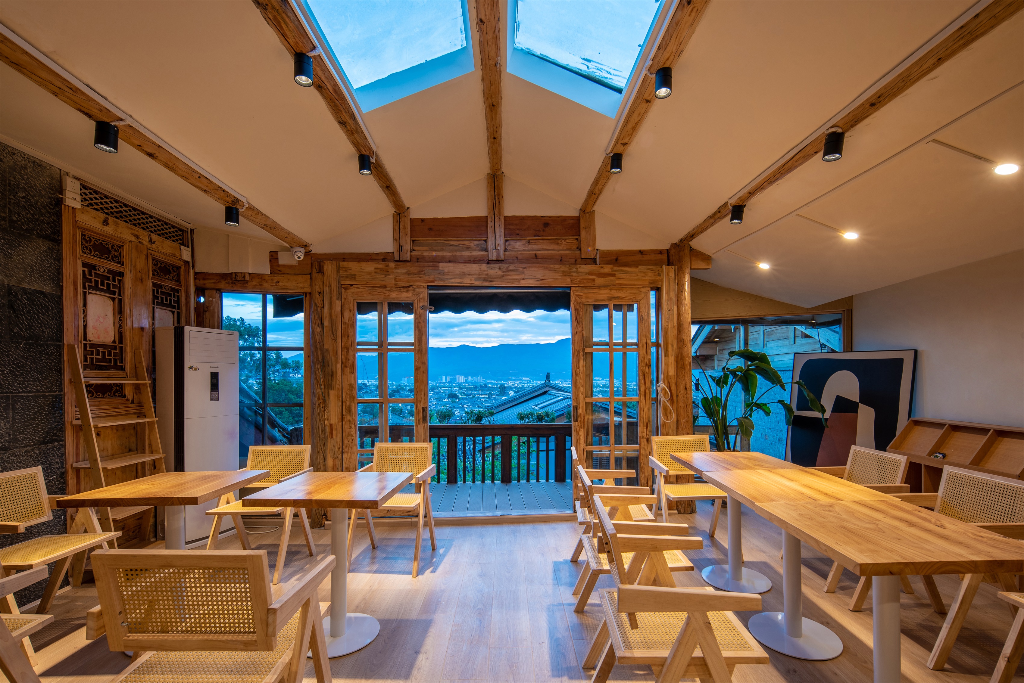 阅尚·日照金山设计师观全景美宿·静谧花园(丽江古城狮子山店)图片7