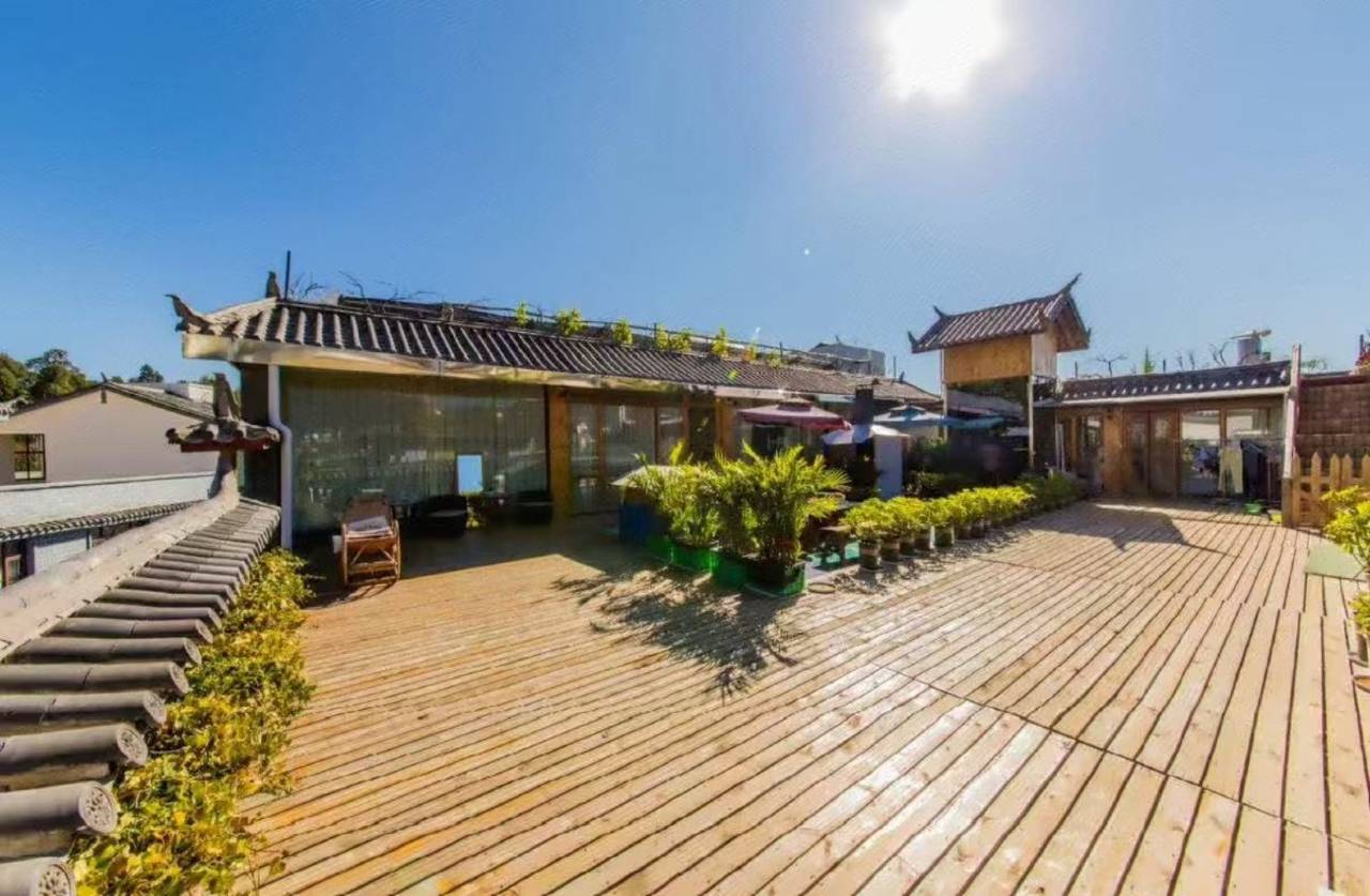 安和桥·AndMe·观日照金山·艺术馆美宿(古城大水车店)图片7