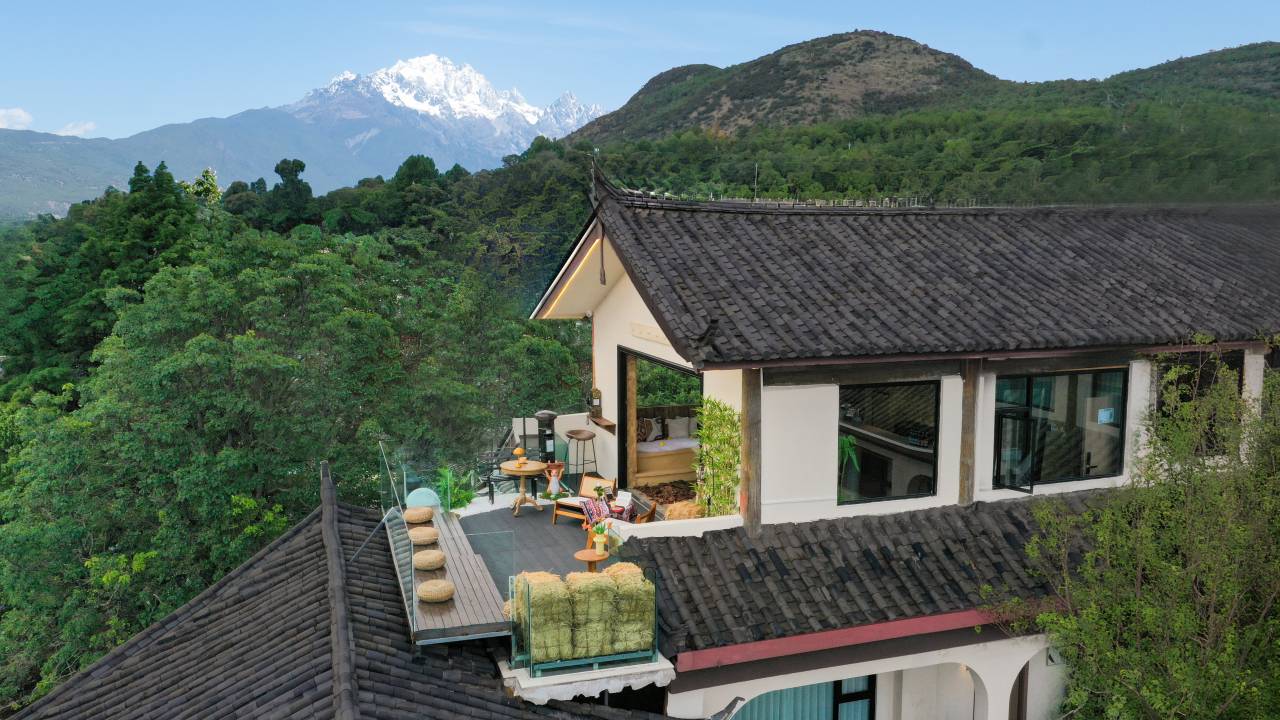 Nell和风庭· 一川风月丨观雪山古城全景酒店(丽江古城大水车店)图片1