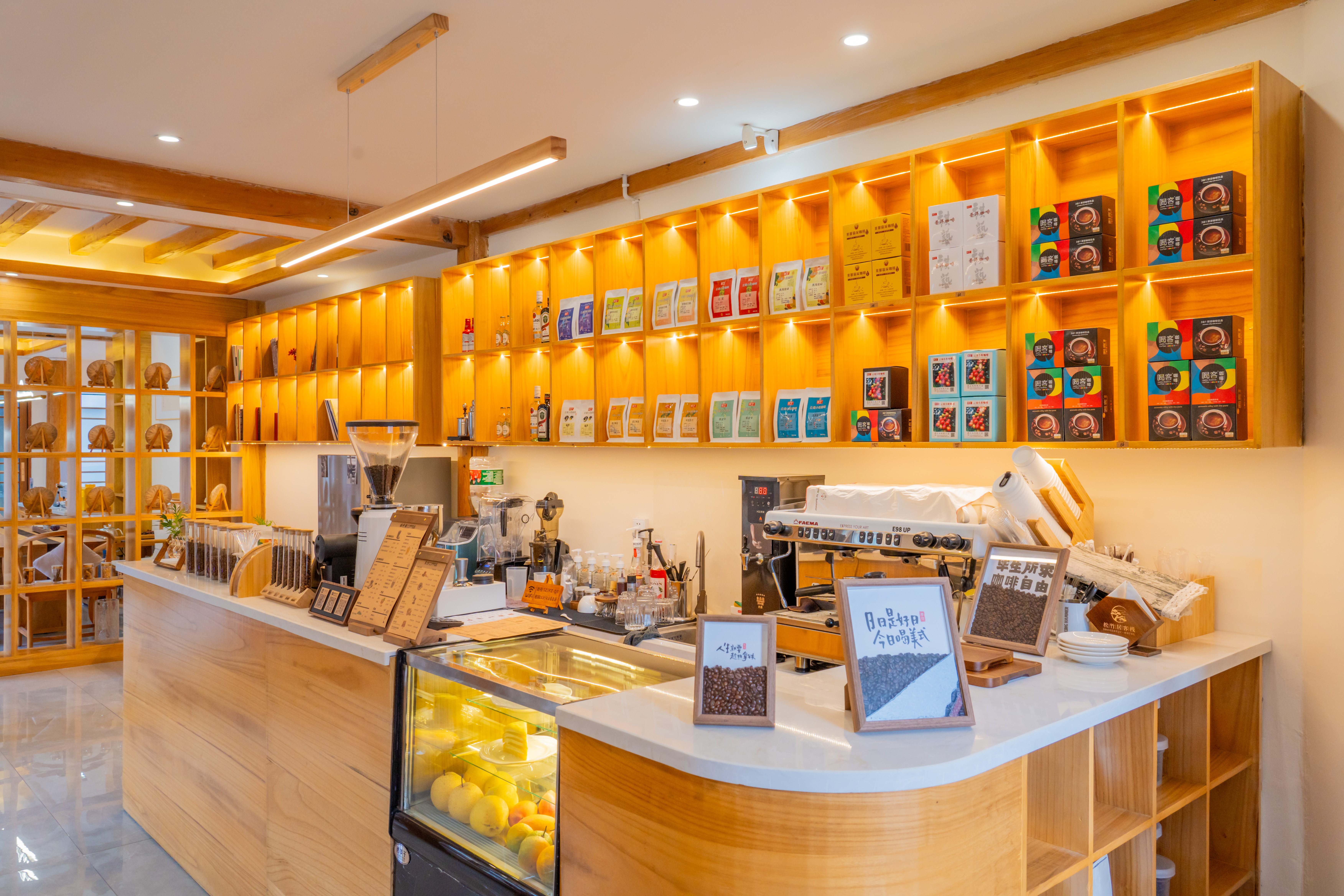 丽江古城松竹居·咖啡与茶·设计师花园美宿图片6